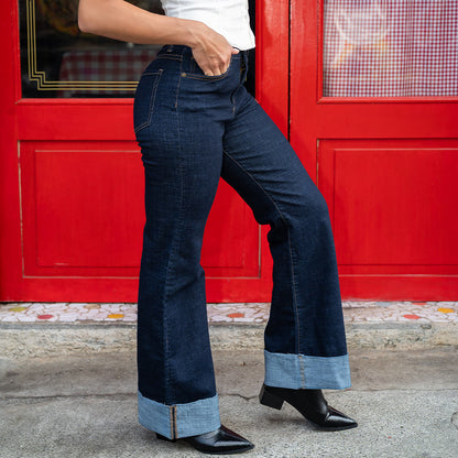 JEANS MUJER MOM FLARE TIRO ALTO 9306