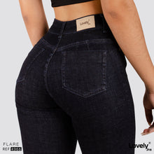 Cargar imagen en el visor de la galería, JEANS MUJER MOM FLARE TIRO ALTO 4966
