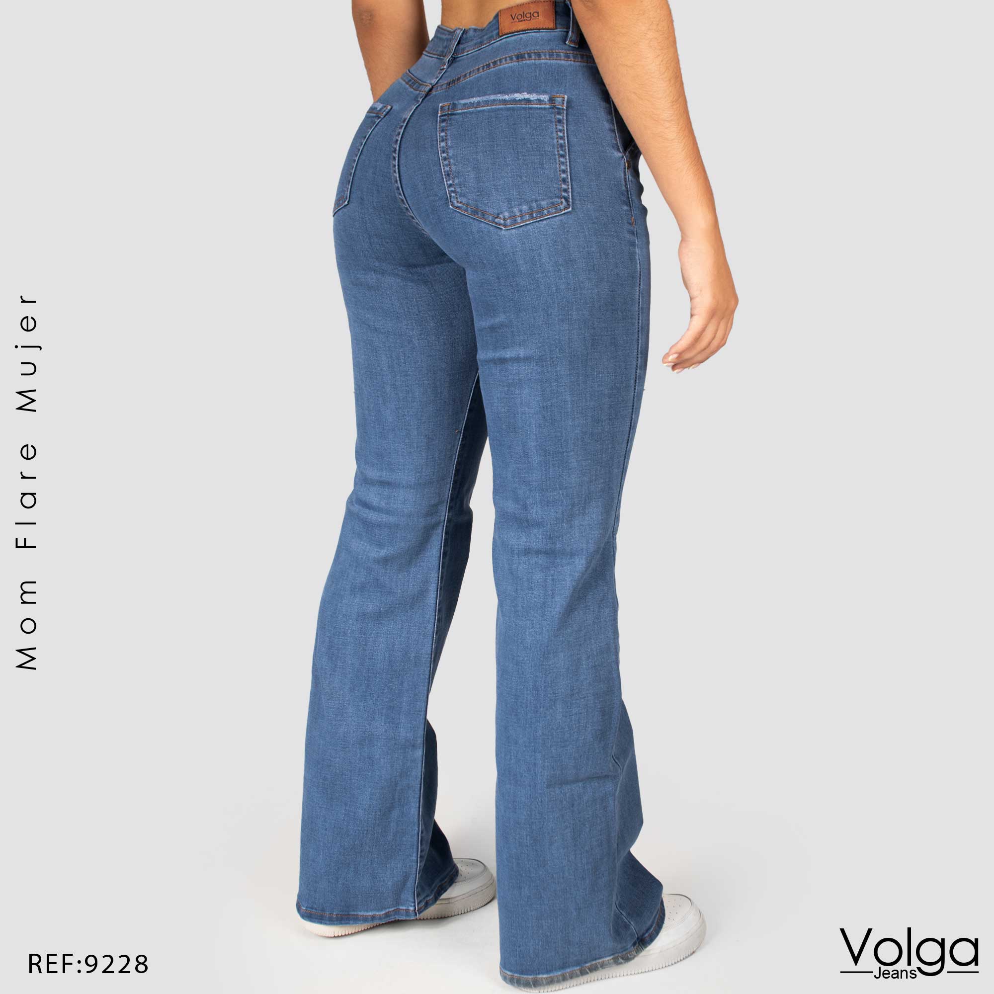 JEANS MUJER MOM FLARE TIRO ALTO 9228 CLARO
